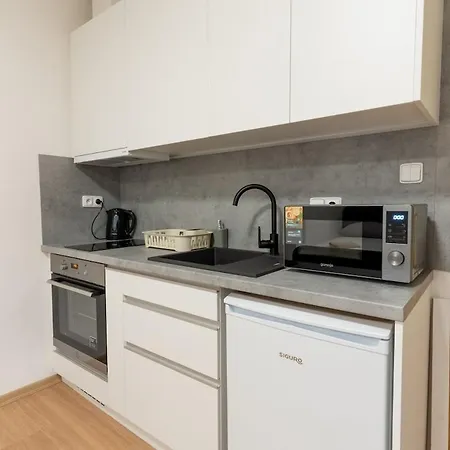 Apartment Center - Modern For 2 *