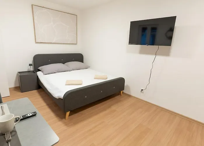 Center - Modern For 2